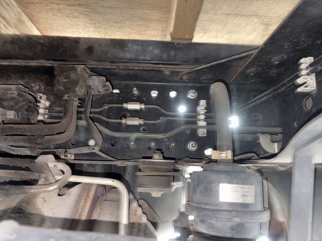2009 Isuzu Elf ヒラ auction photo 18