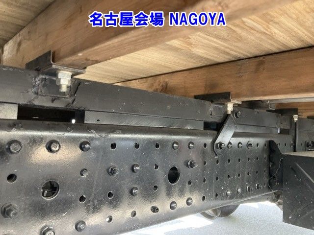 2016 Mitsubishi Fuso Canter Hira auction photo 12