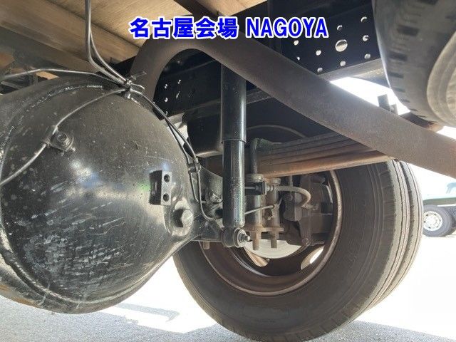 2016 Mitsubishi Fuso Canter Hira auction photo 10