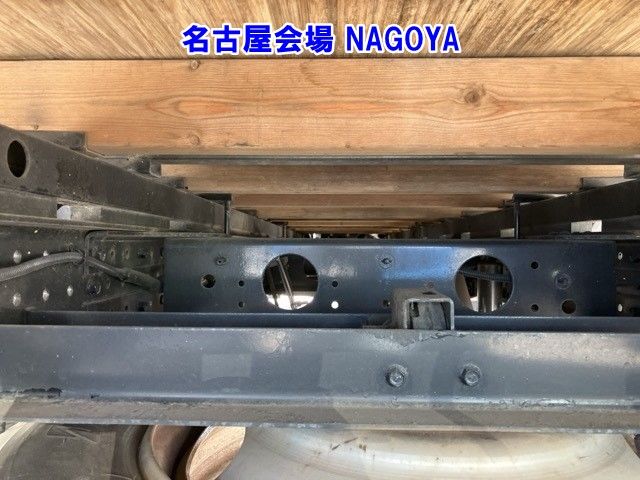2016 Mitsubishi Fuso Canter Hira auction photo 15