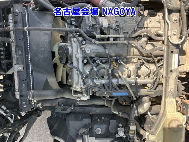2016 Mitsubishi Fuso Canter Hira auction photo 19