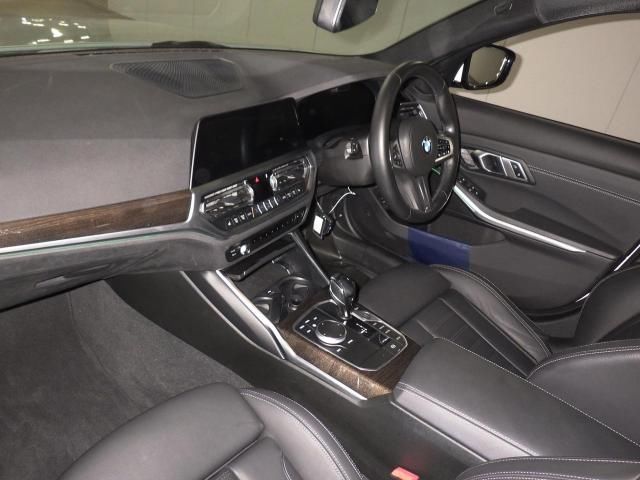 2021 BMW BMW 320 d xDrive MSP EDジョイ+ auction photo 2