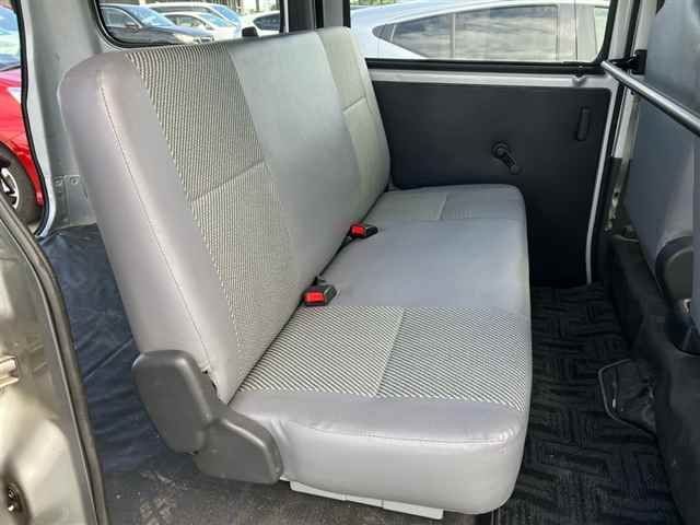 2014 Toyota TownAce Van DX auction photo 7
