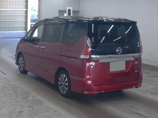2018 Nissan Serena Highway Star V Select auction photo 2
