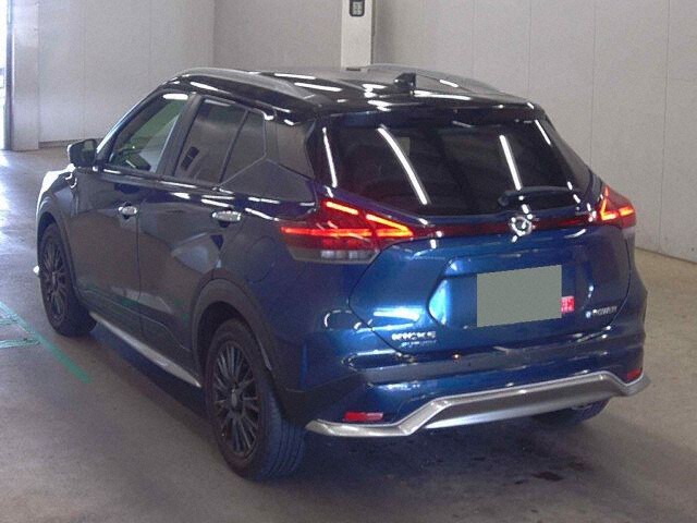 2022 Nissan Kicks オーテック auction photo 2