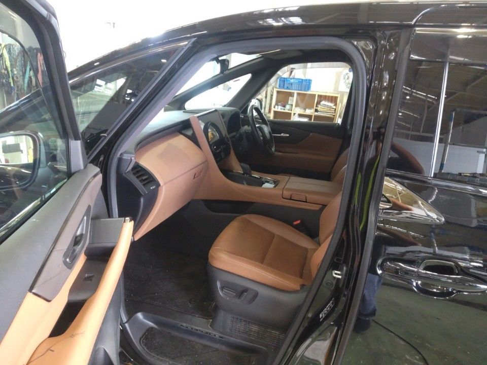2024 Toyota Vellfire auction photo 16