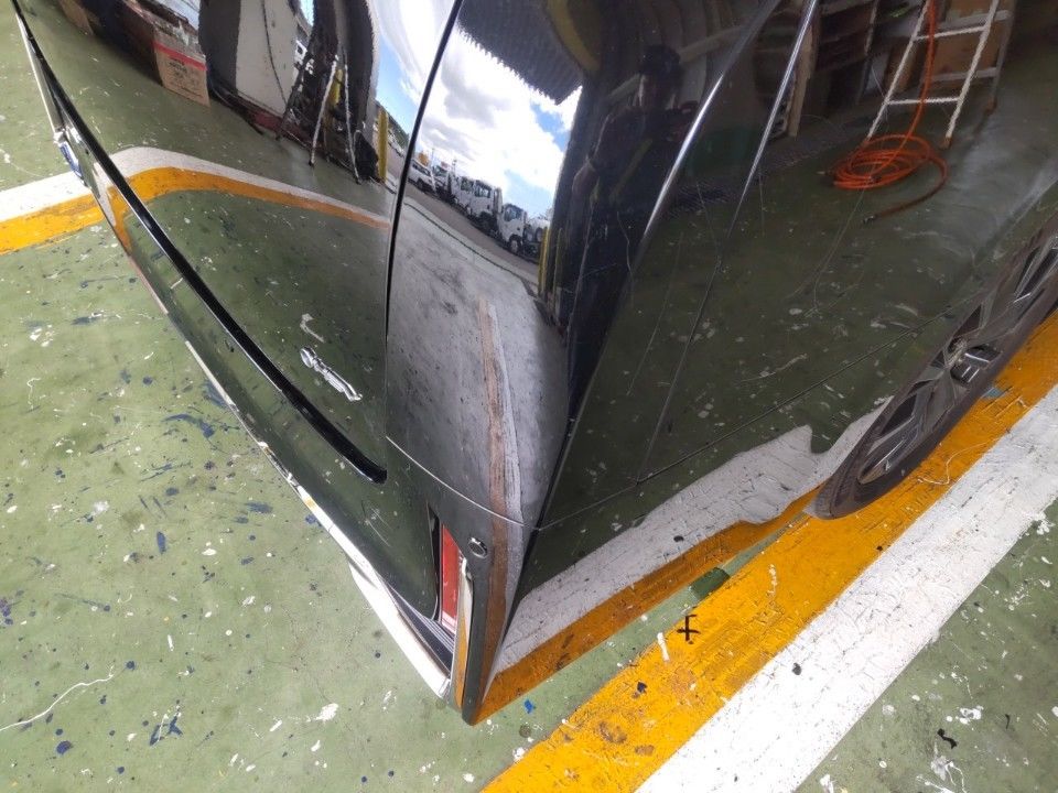 2024 Toyota Vellfire auction photo 24