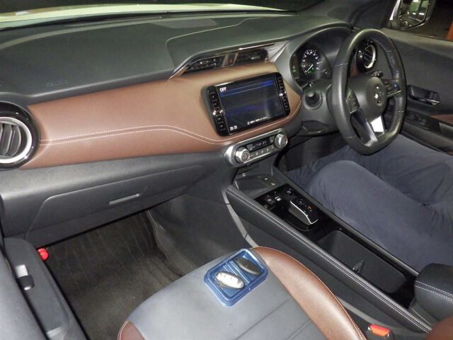 2024 Nissan Kicks X Style Edition auction photo 3