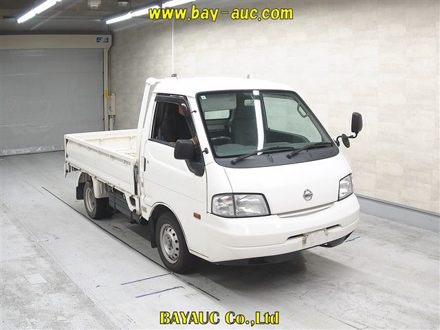 2013 Nissan バネットトラック DXスーパーローWタイヤ2ニンノリ Japan auction vehicle