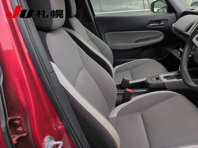 2022 Honda Fit 4WD e:HEVクロスター auction photo 5