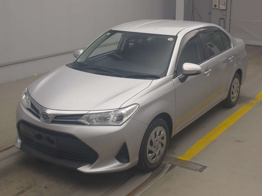 Japan Auction Vehicles 4 2021 Toyota Corolla Axio ハイブリッド EX auction photo