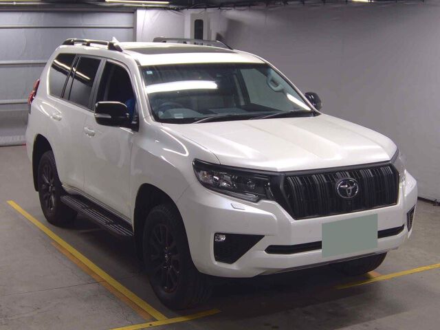 Japan Auction Vehicles 8 2023 Toyota Land Cruiser Prado TX L-PマットブラE 4WD auction photo