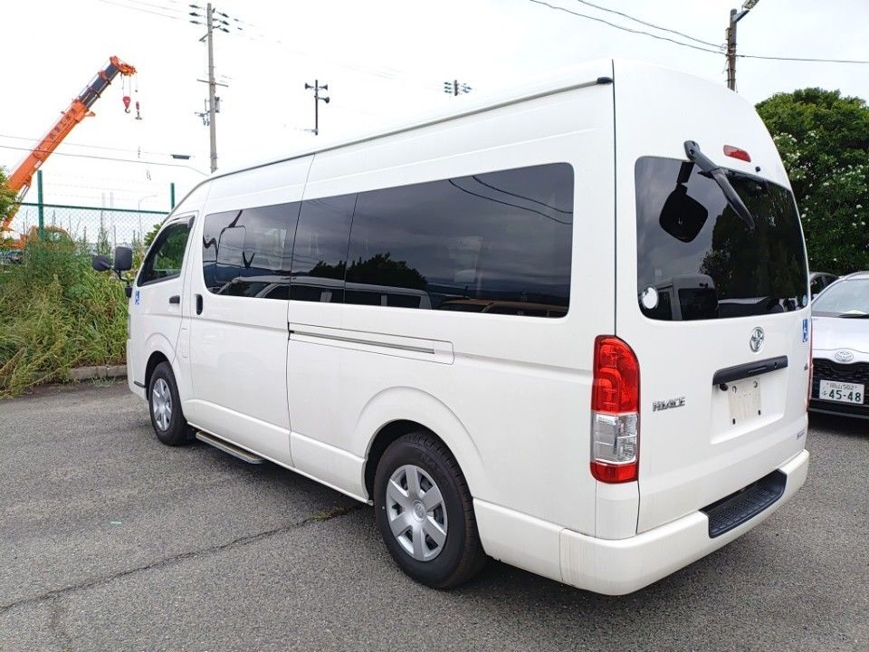 2018 Toyota Hiace auction photo 6