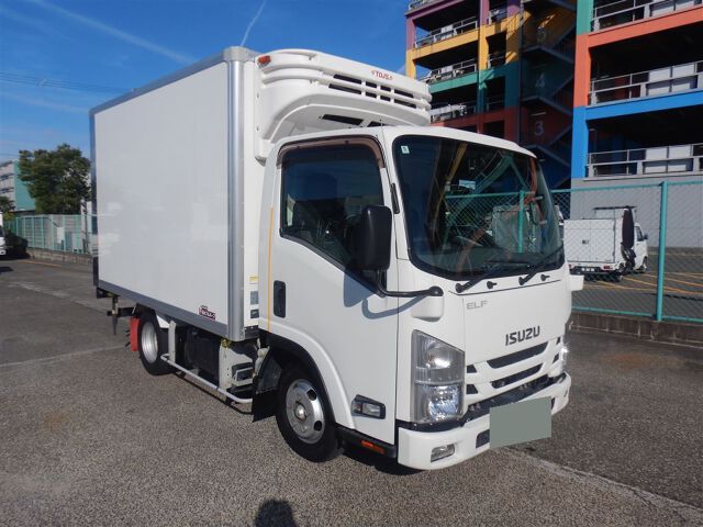 Japan Auction Vehicles 8 2018 Isuzu Elf Reizo Reito auction photo