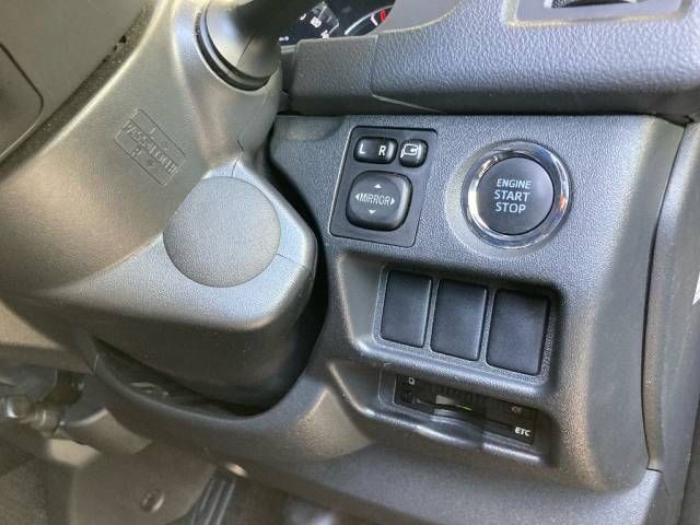 2015 Toyota Hiace Super GL Dark Prime auction photo 5