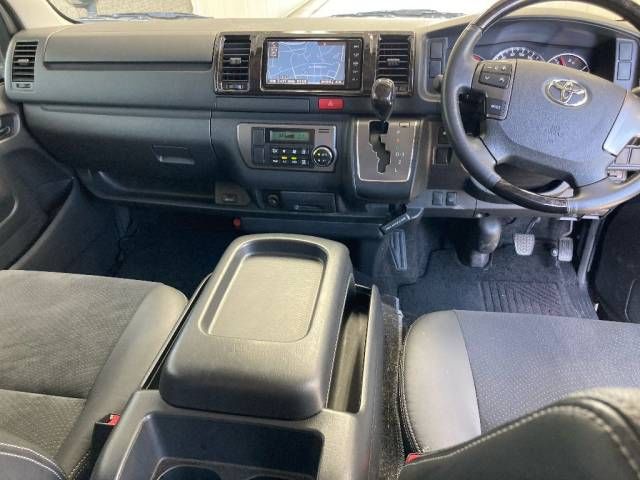 2015 Toyota Hiace Super GL Dark Prime auction photo 4