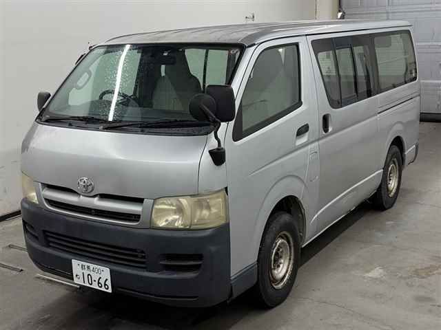2006 Toyota Hiace auction photo 4