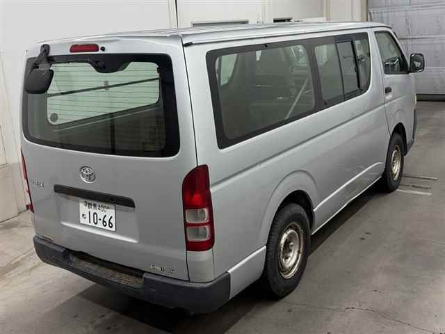 2006 Toyota Hiace auction photo 5