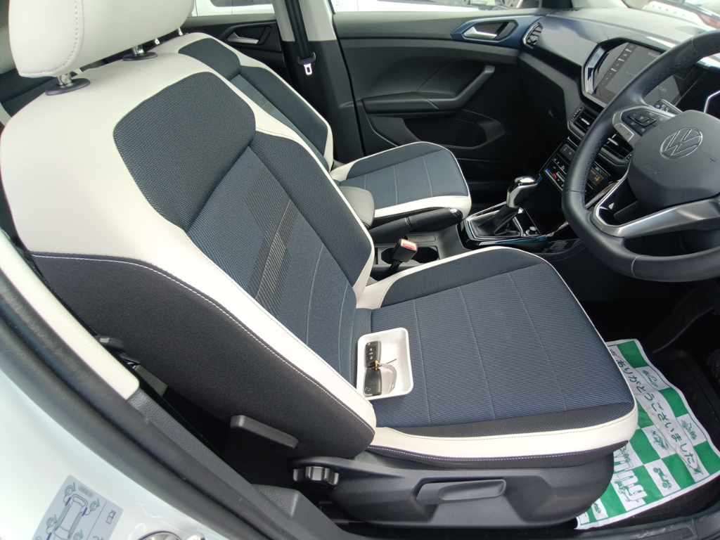 2023 Volkswagen VW T-クロス TSI スタイル auction photo 10