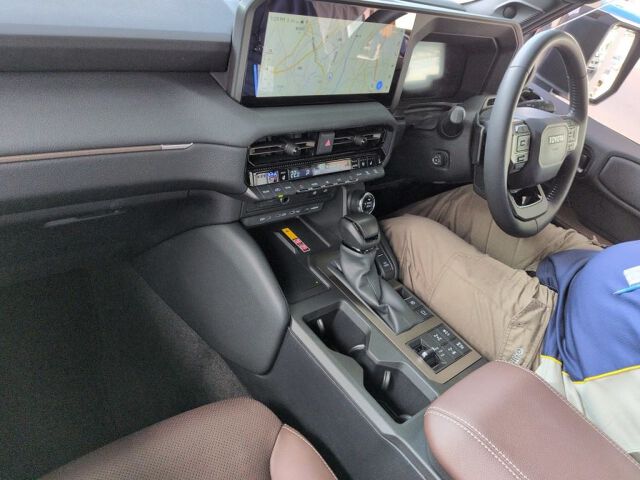2024 Toyota Land Cruiser 250 ZX 4WD auction photo 3