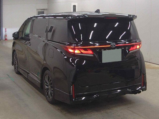 2024 Toyota Vellfire Z Premier auction photo 2