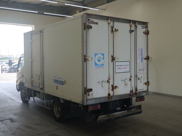2008 Toyota Dyna レイゾウレイトウ auction photo 2