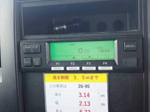 2021 Isuzu Elf 3.0t Refrigerated 4WD auction photo 10
