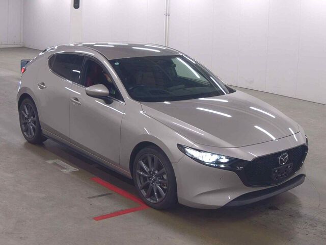 Japan Auction Vehicles 8 2023 Mazda 3ファストバック 20S ProActsrinse auction photo