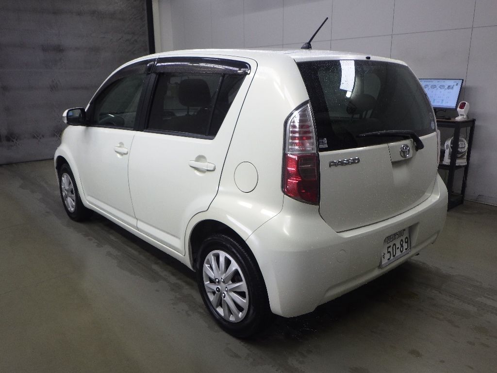 2008 Toyota Passo G Fパッケージ auction photo 5