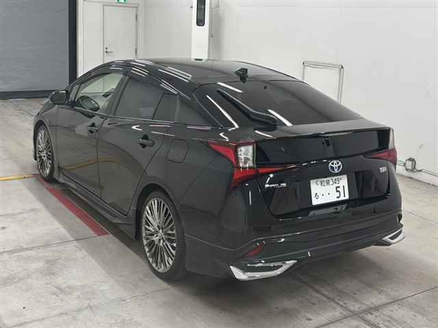 2020 Toyota Prius Sセーフティプラス2 auction photo 2