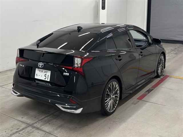 2020 Toyota Prius Sセーフティプラス2 auction photo 5