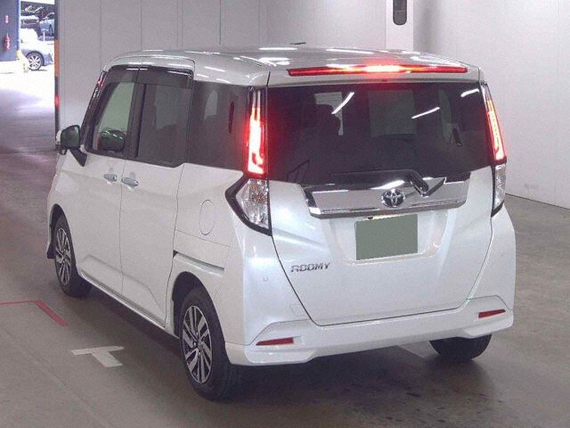 2025 Toyota Roomy Custom G auction photo 2