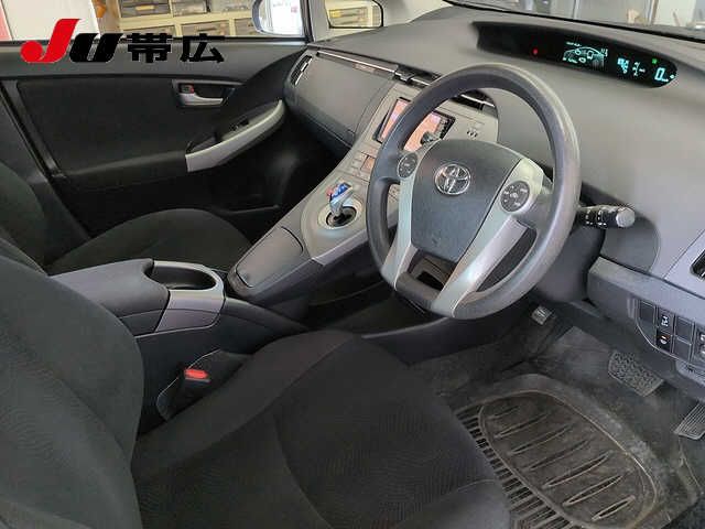 2014 Toyota Prius S auction photo 6