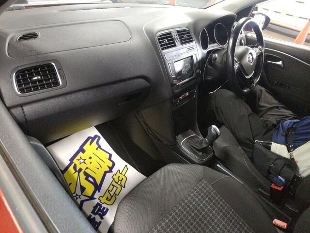 2014 Volkswagen ポロ TSIコンフォトアプGP auction photo 3