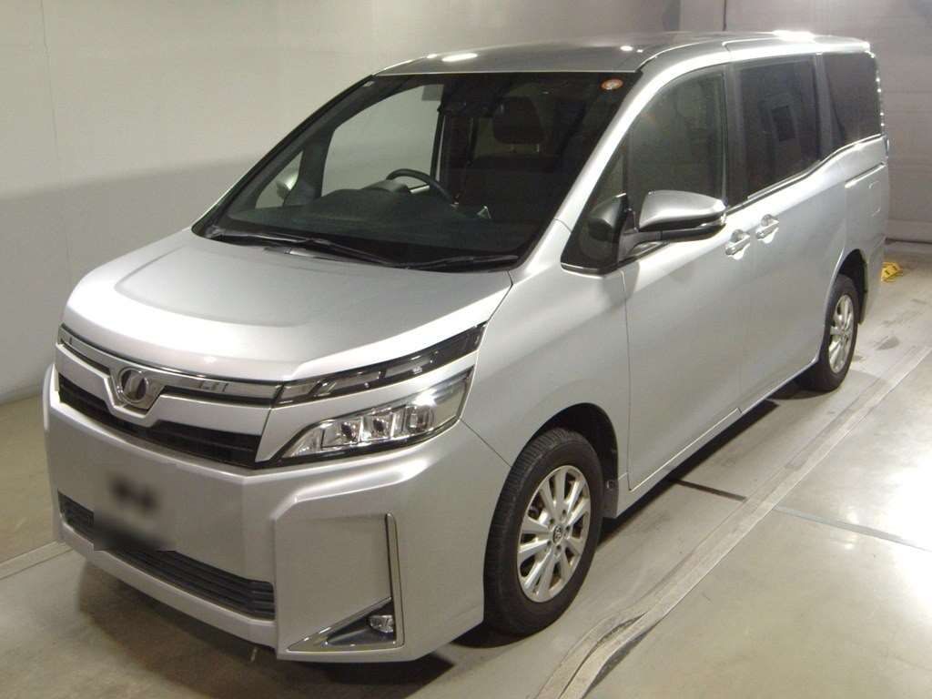 2018 Toyota Voxy V 4WD Japan auction vehicle
