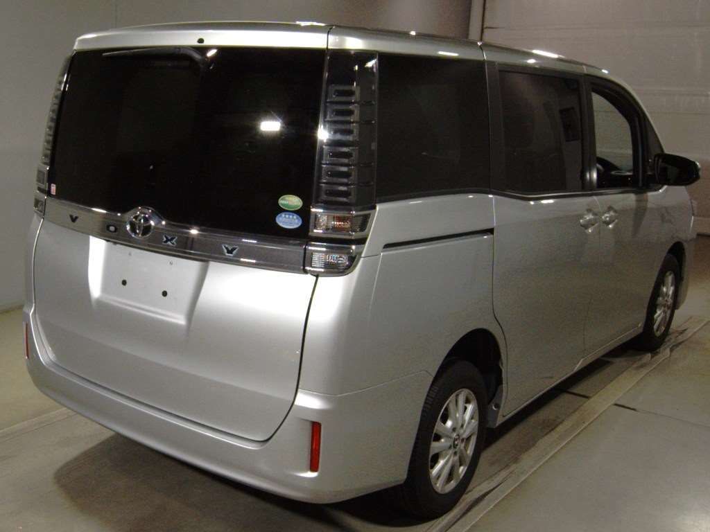 2018 Toyota Voxy V 4WD auction photo 2