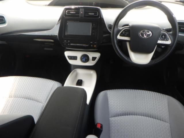 2016 Toyota Prius A auction photo 3