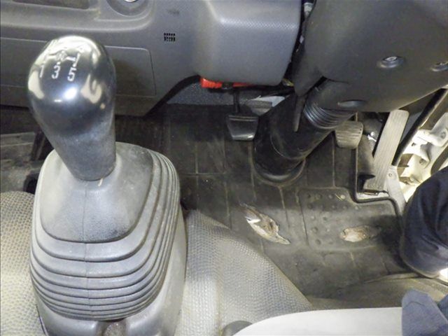 2016 Isuzu Elf 平ボディ auction photo 7