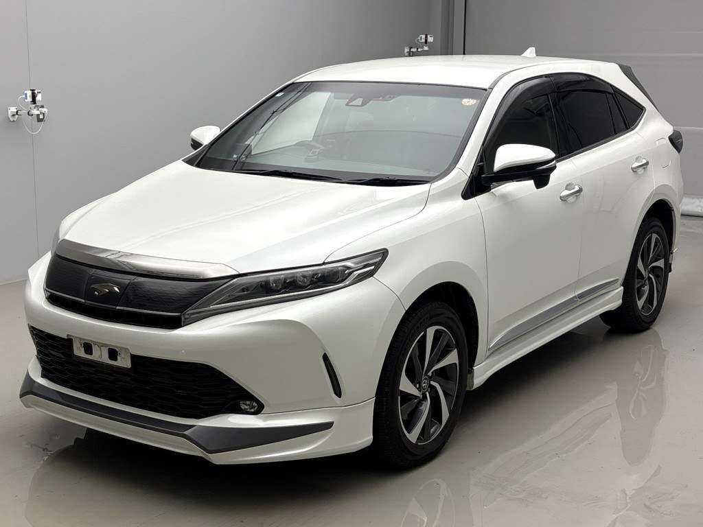 2018 Toyota Harrier プレミアム Japan auction vehicle
