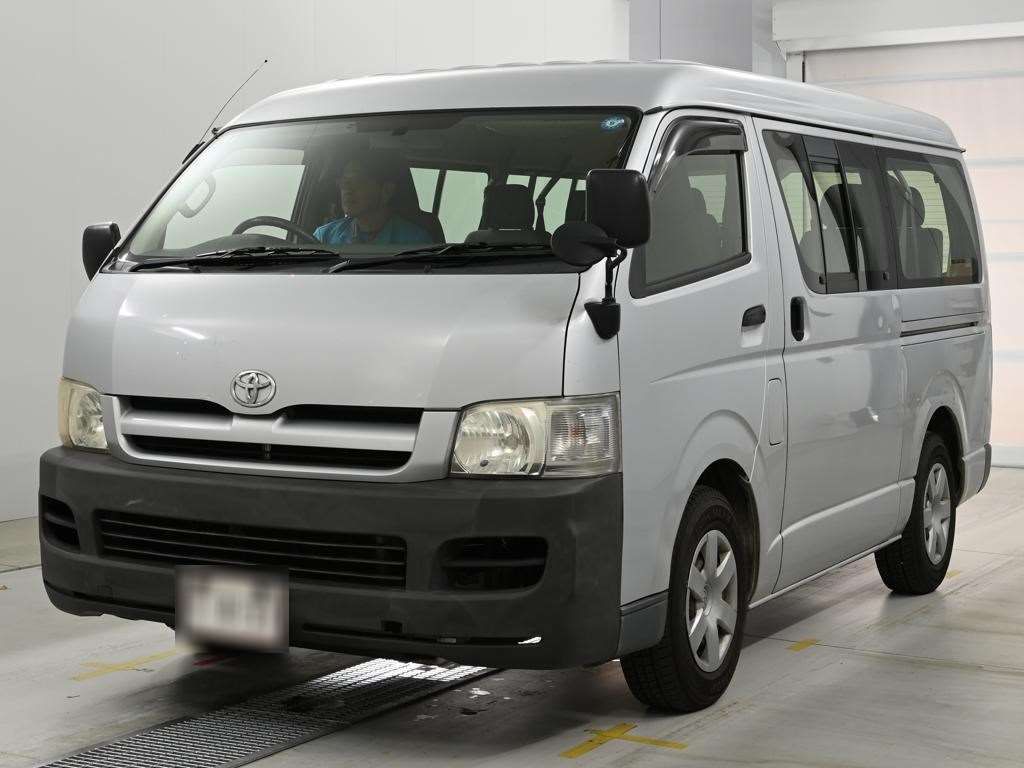 Japan Auction Vehicles 14 2005 Toyota Hiace DX auction photo