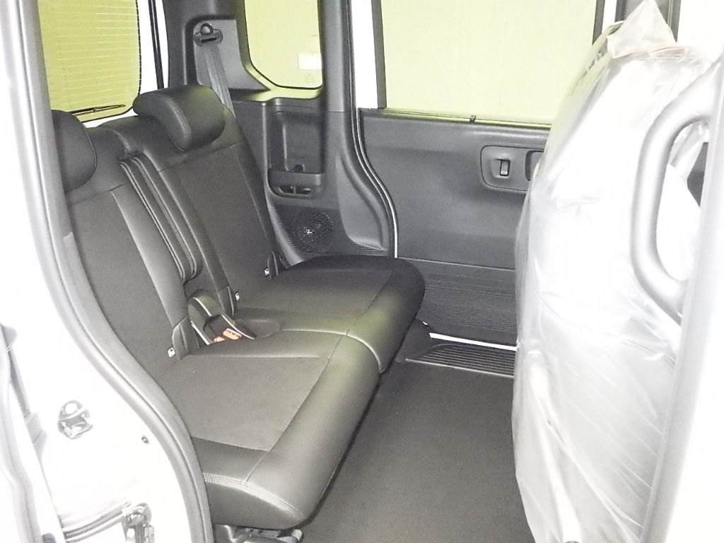 2026 Honda N-BOX カスタムターボブラックスタイル auction photo 7
