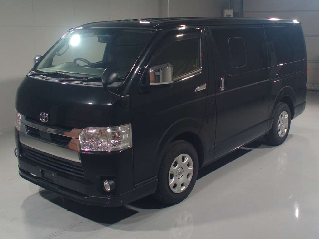 Japan Auction Vehicles 4 2021 Toyota Hiace ロングスーパーGL auction photo
