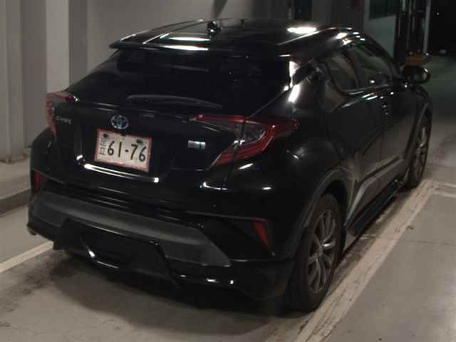 2018 Toyota C-HR S LEDパッケージ auction photo 5