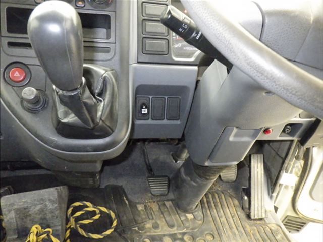 2010 Mitsubishi Fuso Canter クレーン付 auction photo 7