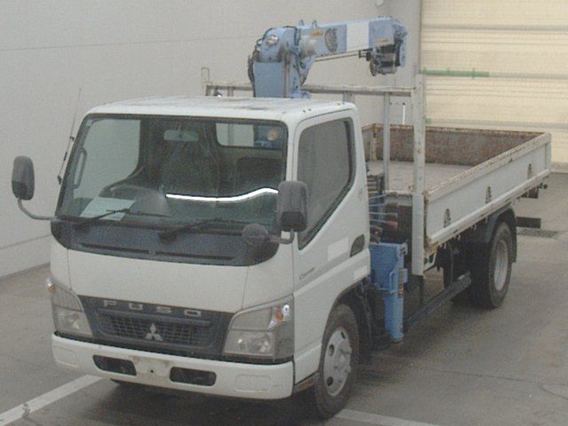Japan Auction Vehicles 10 2010 Mitsubishi Fuso Canter クレーン付 auction photo
