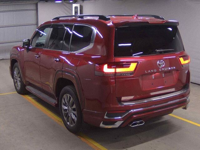 2023 Toyota Land Cruiser ZX 4WD auction photo 2