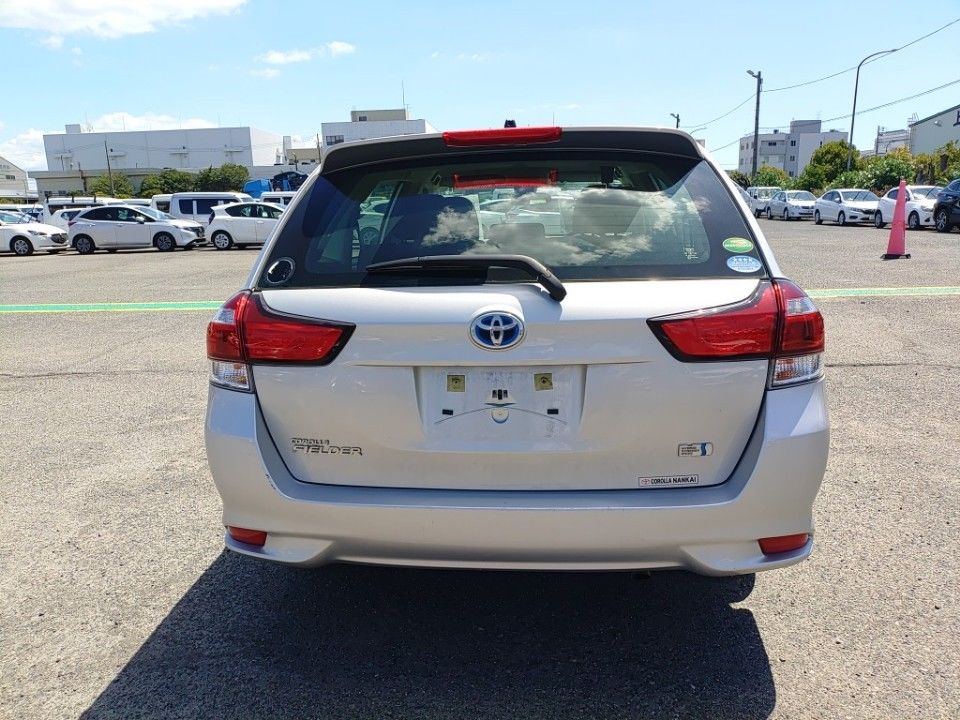 2019 Toyota Corolla Fielder auction photo 5