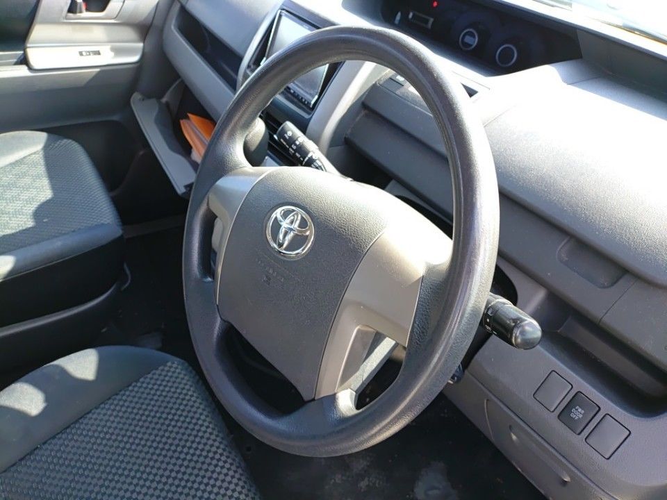 2009 Toyota Noah auction photo 33