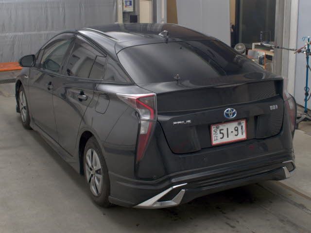 2017 Toyota Prius A auction photo 2