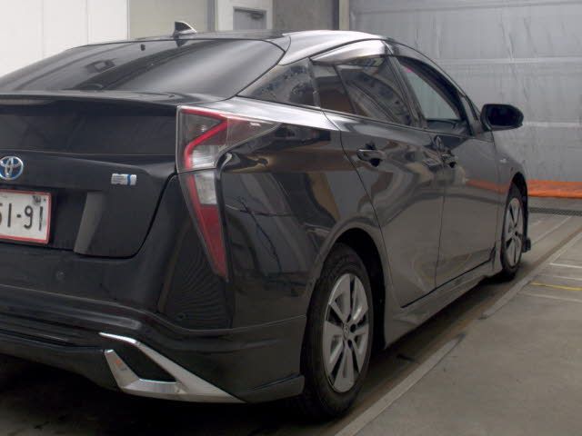 2017 Toyota Prius A auction photo 5